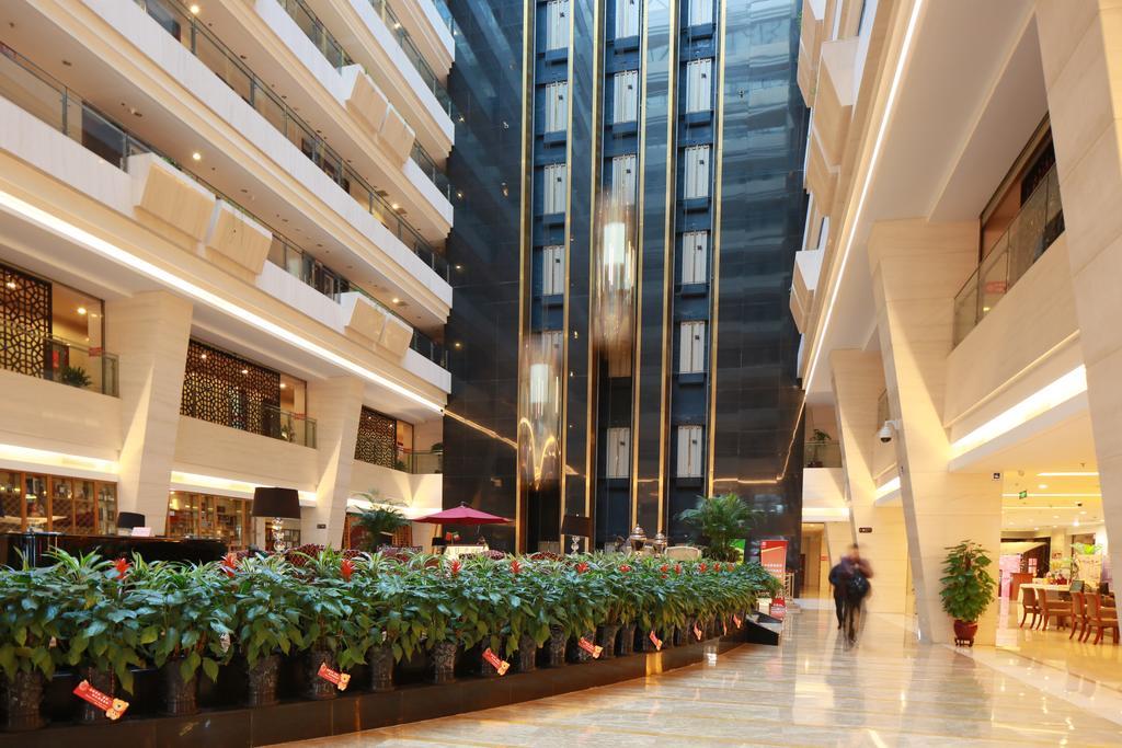 Beijing Jingyi Hotel Экстерьер фото